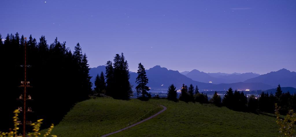Panoramagasthof Auf Dem Auerberg Бернбойрен Экстерьер фото